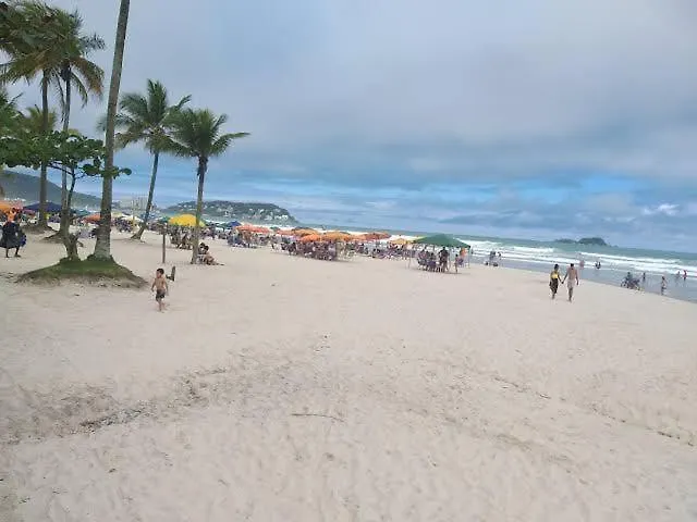 Apto Aconchegante Pe Na Areia